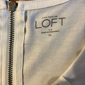 LOFT White Women's Short-sleeve Tunic Top with Back Zipper